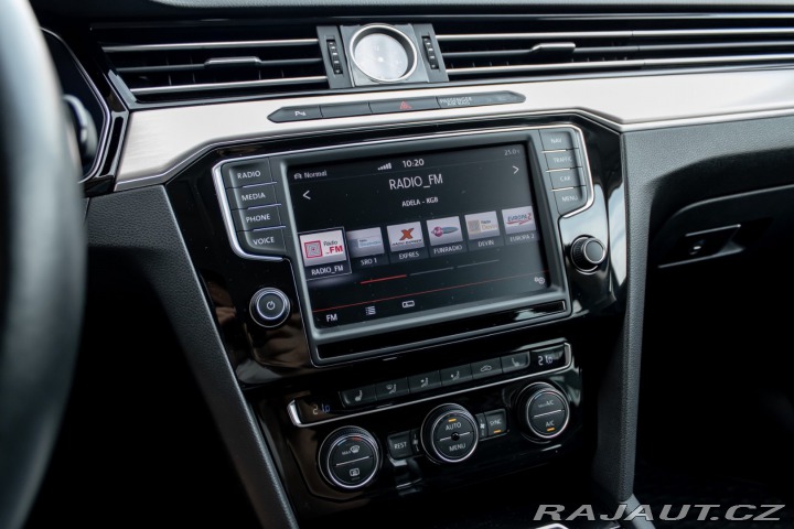 Volkswagen Passat Variant  2.0 TDI 140kw DS 2015