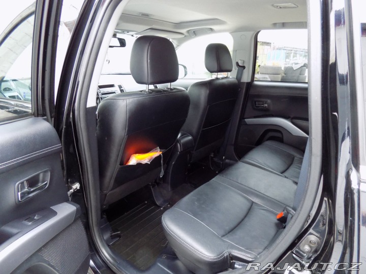 Mitsubishi Outlander 2.2DI-D/AWD/1.Maj.ČR/7.mí 2012