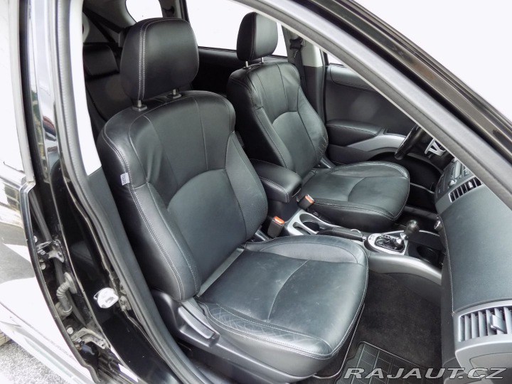 Mitsubishi Outlander 2.2DI-D/AWD/1.Maj.ČR/7.mí 2012