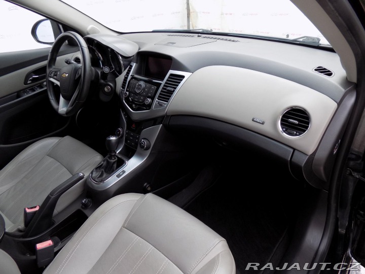 Chevrolet Cruze 2.0 VCDi/Klima/Kůže/NAVI/ 2011
