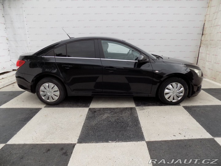 Chevrolet Cruze 2.0 VCDi/Klima/Kůže/NAVI/ 2011