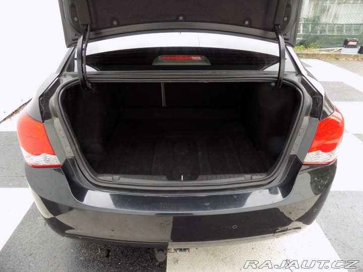 Chevrolet Cruze 2.0 VCDi/Klima/Kůže/NAVI/ 2011