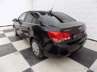 Chevrolet Cruze 2.0 VCDi/Klima/Kůže/NAVI/ 2011