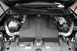 Volkswagen Touareg 3.0 TDI R-LINE*ZÁRUKA*TAŽ 2024