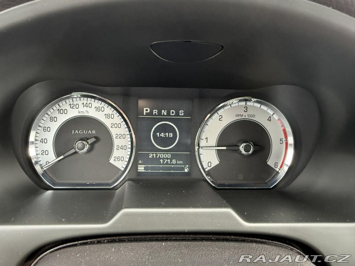 Jaguar XF 3,0 V6 Diesel Lux Automat 2010