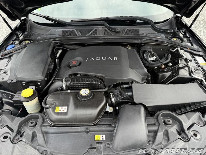 Jaguar XF 3,0 V6 Diesel Lux Automat 2010