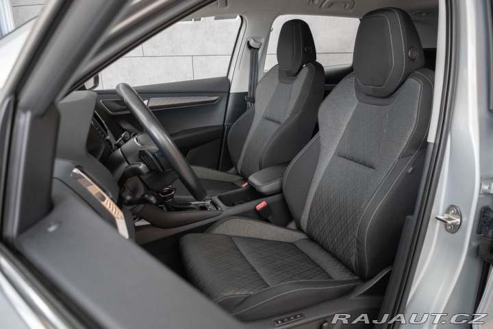 Škoda Karoq 2.0TDI 4x4*TAŽNÉ*WEBASTO* 2023