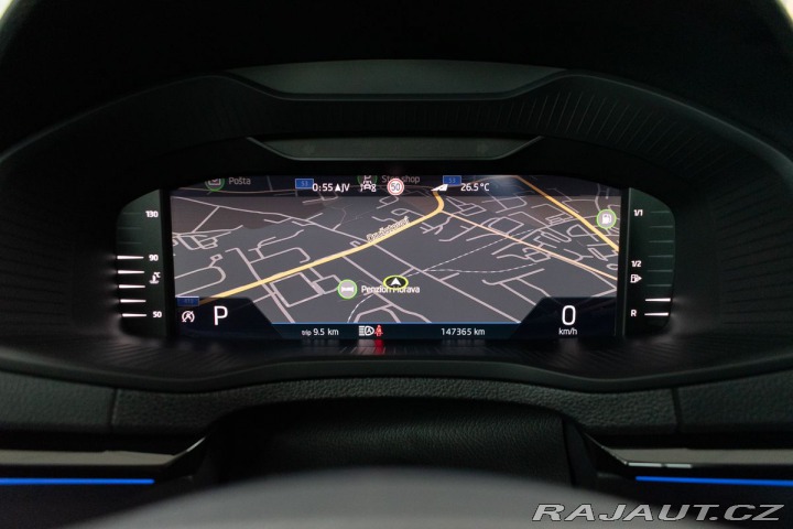 Škoda Karoq 2.0TDI 4x4*TAŽNÉ*WEBASTO* 2023