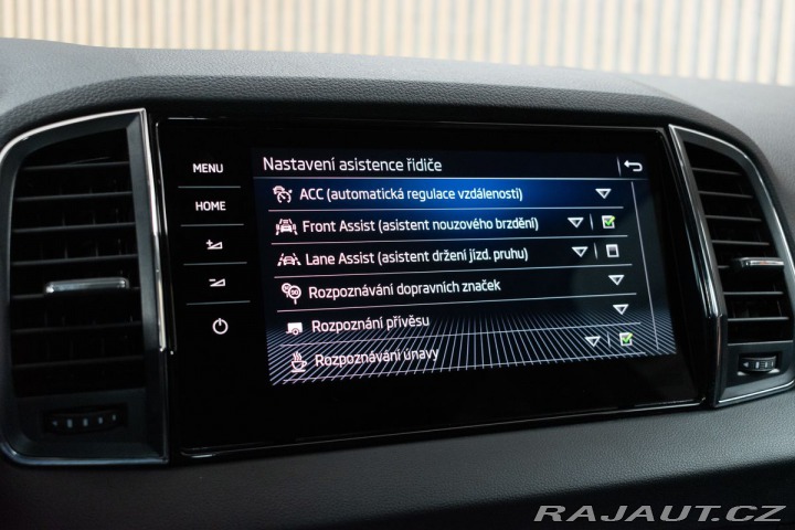 Škoda Karoq 2.0TDI 4x4*TAŽNÉ*WEBASTO* 2023
