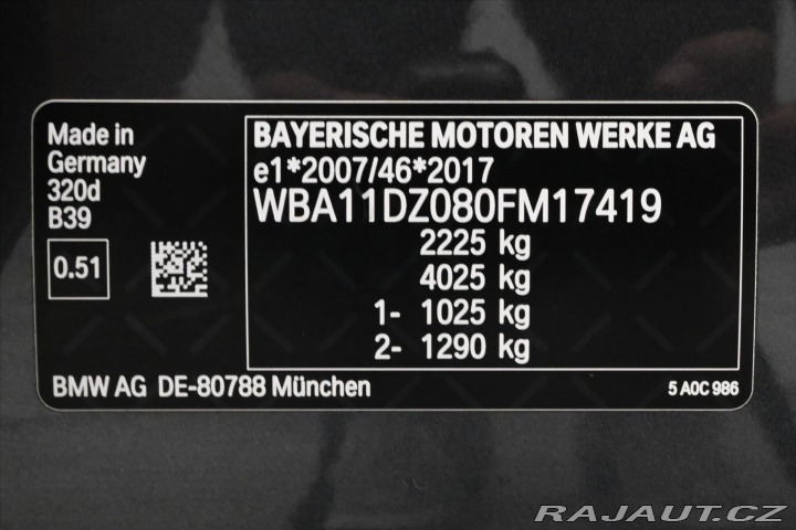 BMW 3 2,0 320d 140 kW STEPTRONI 2022