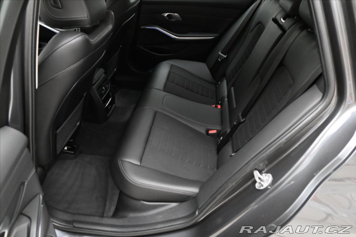BMW 3 2,0 320d 140 kW STEPTRONI 2022