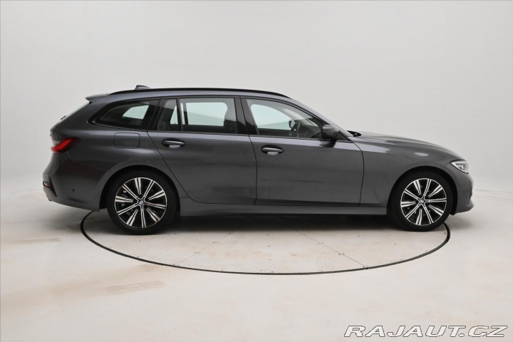 BMW 3 2,0 320d 140 kW STEPTRONI 2022