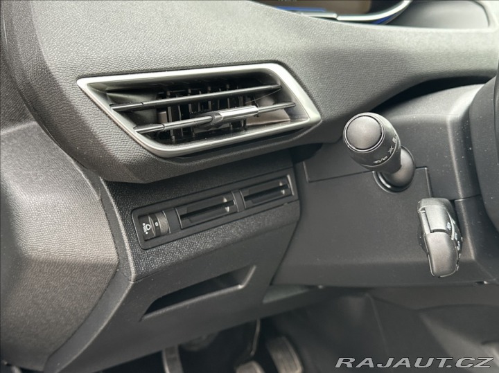 Peugeot 3008 1,5 BlueHDI 130PS Active 2018