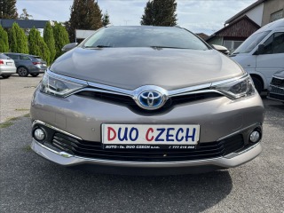 Toyota Auris 1,8 i 73kW HYBRID EXECUTI