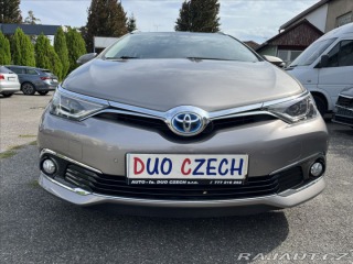 Toyota Auris 1,8 i 73kW HYBRID EXECUTI 2016