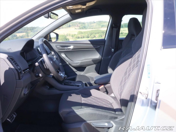 Škoda Karoq 2,0 2.0 TDI Sportline 4x4 2025