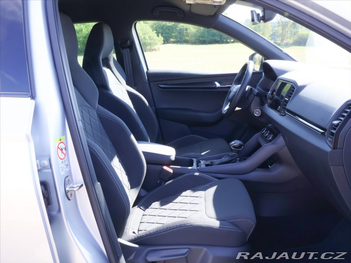 Škoda Karoq 2,0 2.0 TDI Sportline 4x4 2025