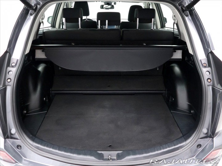 Toyota RAV4 2,5 HEV 114kW Executive 4 2018