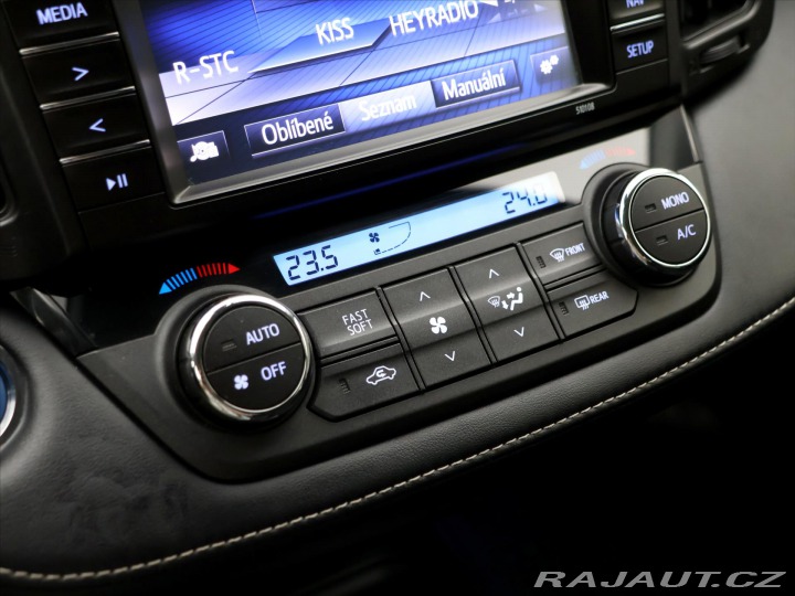 Toyota RAV4 2,5 HEV 114kW Executive 4 2018