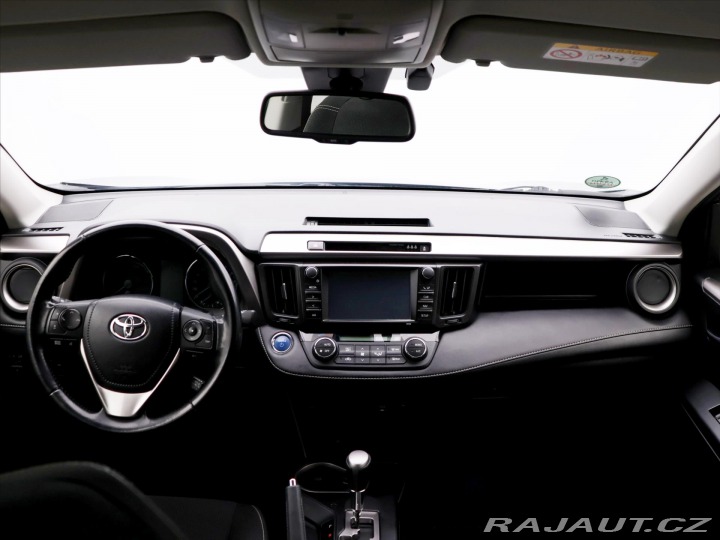 Toyota RAV4 2,5 HEV 114kW Executive 4 2018