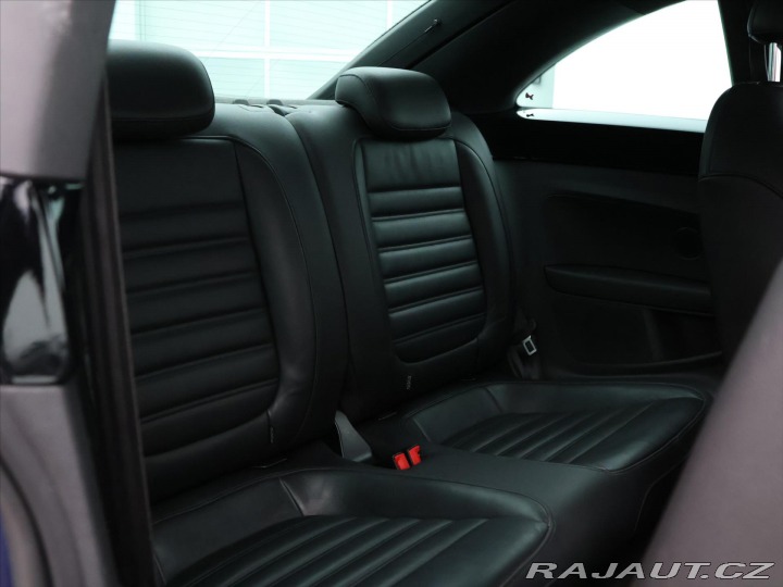 Volkswagen Beetle 2,0 TSI 147kW Sport 2012