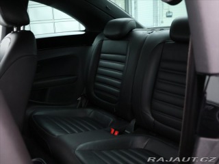 Volkswagen Beetle 2,0 TSI 147kW Sport 2012