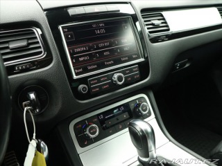 Volkswagen Touareg 3,0 TDI V6 180kW Tiptroni 2012
