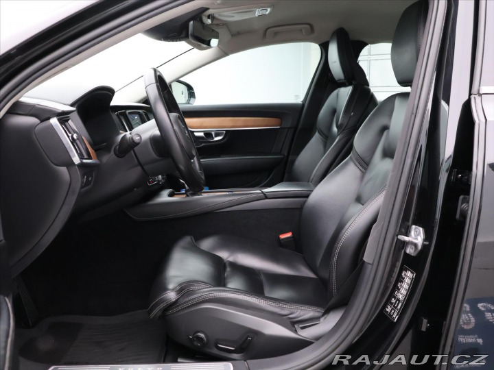 Volvo S90 2.0 D4 140kW CZ Inscripti 2019