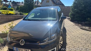 Volkswagen Golf -e 2021