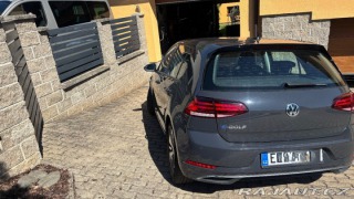 Volkswagen Golf -e 2021