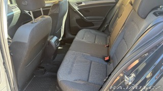 Volkswagen Golf -e 2021