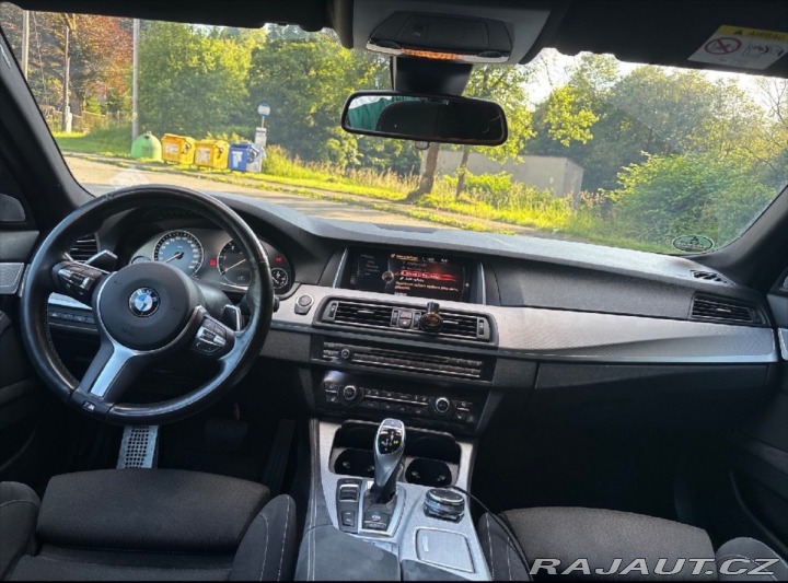 BMW 5 F11 2017