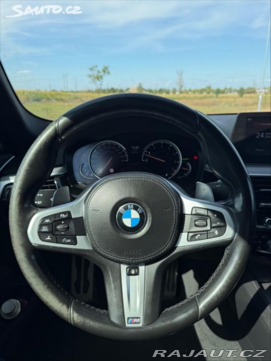 BMW 5 3,0 BMW 540i, Downpipes 2017