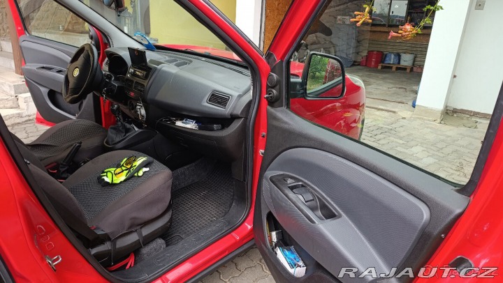 Fiat Dobló 1,6   DOBLO CARGO COMBI J 2014
