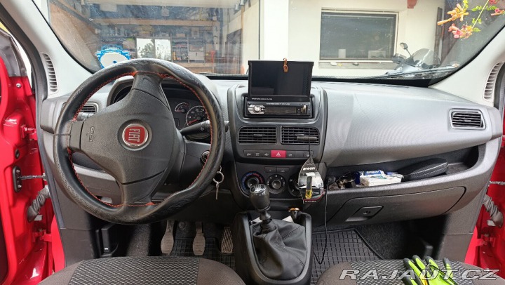 Fiat Dobló 1,6   DOBLO CARGO COMBI J 2014