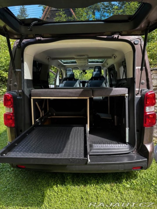 Toyota ProAce Verso 2,0 l2 vip, top stav a 1800