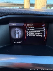 Volvo V60 2,4 D5 AWD 158kw 2011