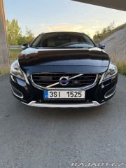 Volvo V60 2,4 D5 AWD 158kw 2011