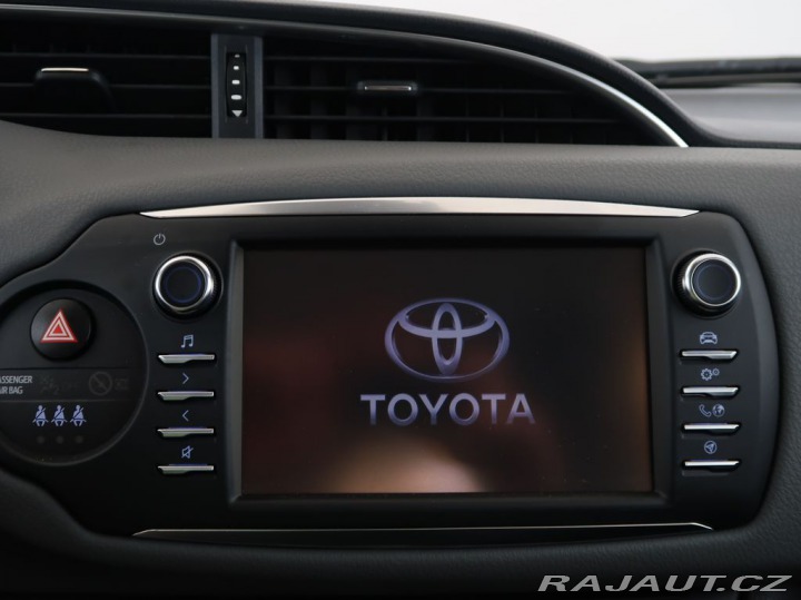Toyota Yaris 1.5,VVT-i,82KW,Automat,CZ 2019