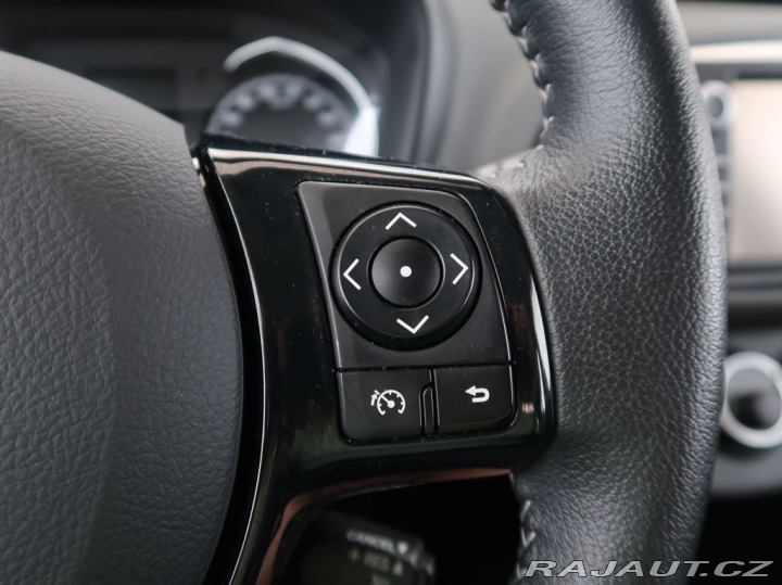 Toyota Yaris 1.5,VVT-i,82KW,Automat,CZ 2019