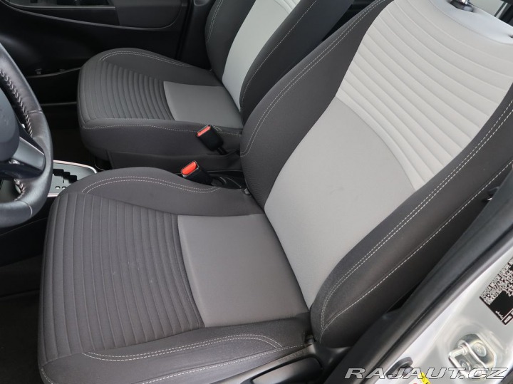 Toyota Yaris 1.5,VVT-i,82KW,Automat,CZ 2019