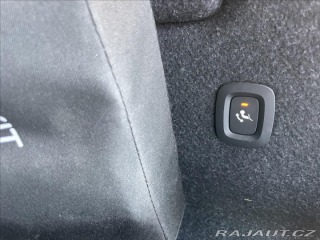 Volvo XC40 2,0 D3 Drive-E MOMENTUM P 2020