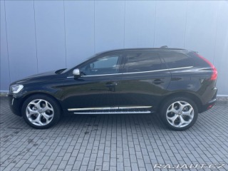 Volvo XC60 2,4 D4 AWD MOMENTUM 2015