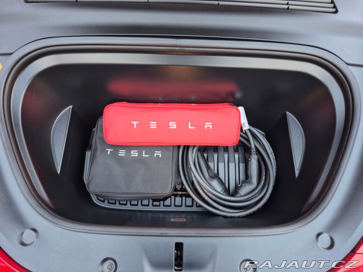 Tesla Model Y Dual Motor 378 kW SOH 93, 2022