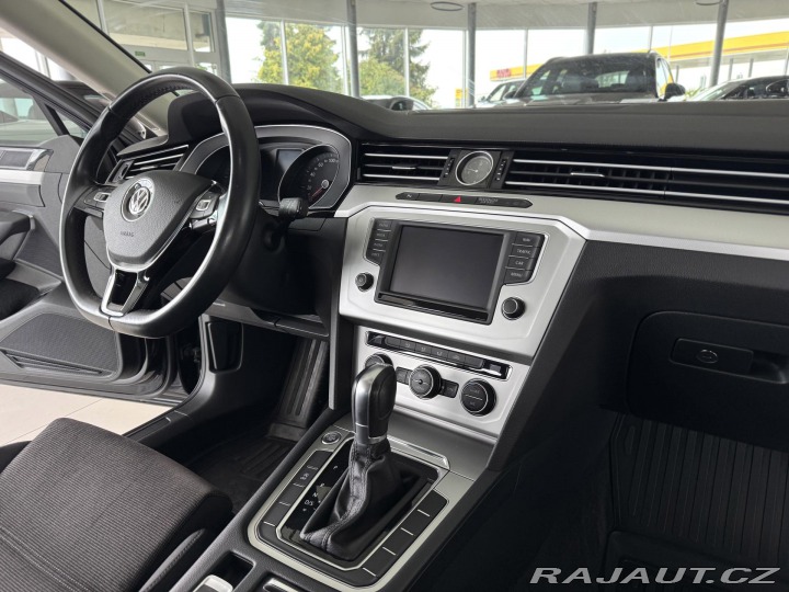 Volkswagen Passat 1,6TDI DSG*ComfortLine*AC 2015