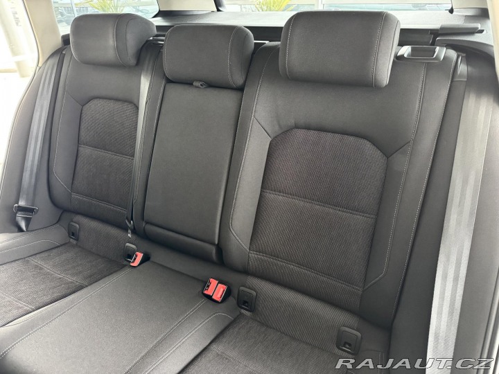 Volkswagen Passat 1,6TDI DSG*ComfortLine*AC 2015