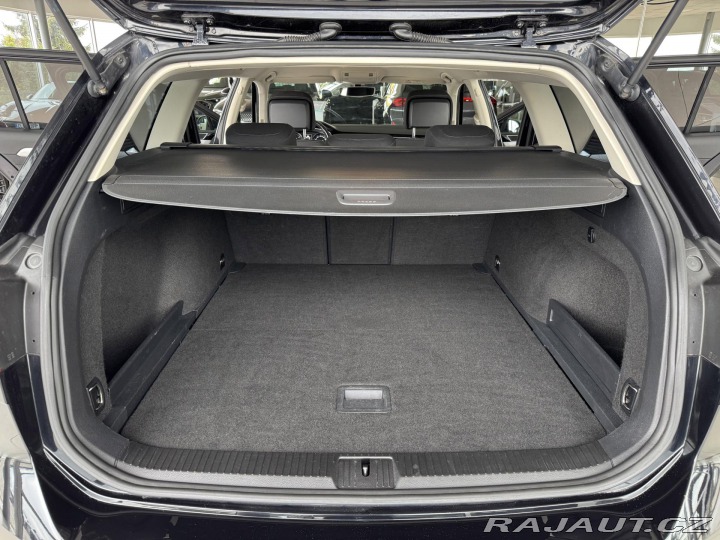 Volkswagen Passat 1,6TDI DSG*ComfortLine*AC 2015