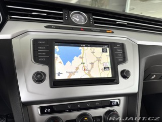 Volkswagen Passat 1,6TDI DSG*ComfortLine*AC 2015