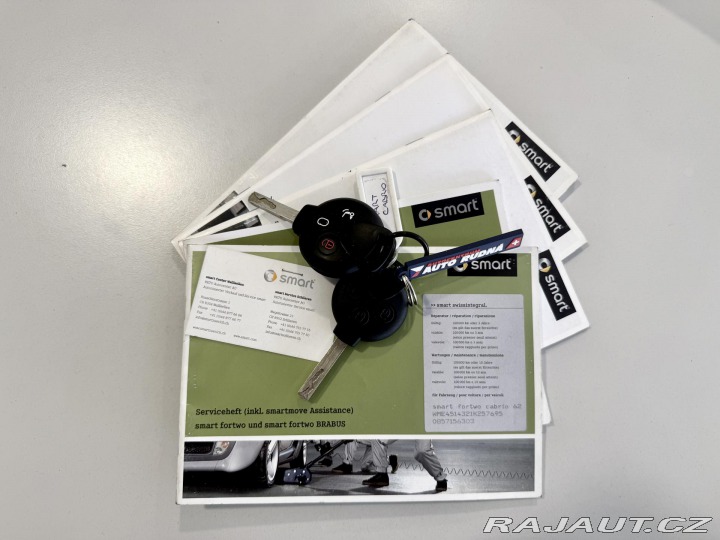 Smart Fortwo 1,0 62kW Cabrio kůže REZE 2009