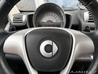 Smart Fortwo 1,0 62kW Cabrio kůže REZE 2009